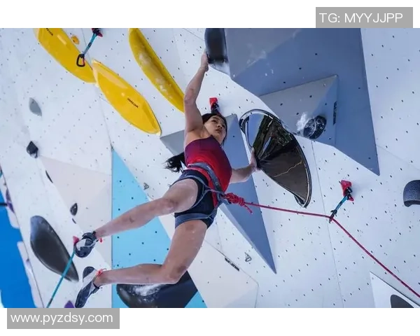 重庆攀岩队在极限运动世界杯积分榜中以57分稳居第一名引领全场